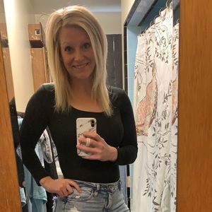 Meet your Posher, Olivia